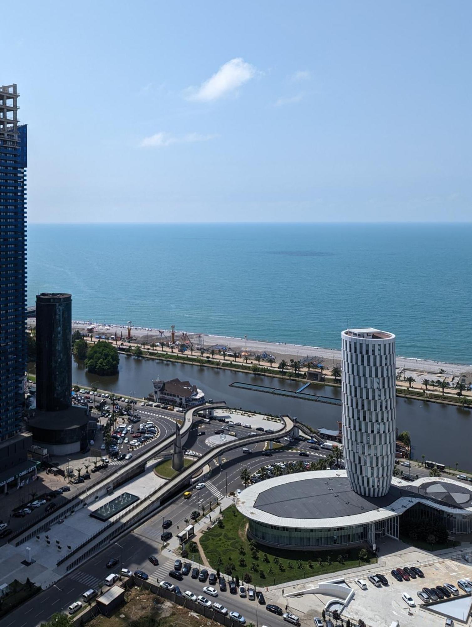 Intourist Residence Premium Studio Batumi Exterior photo